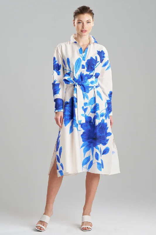 Metallic maxi dresses for a glamorous New Year's Eve party Metallic maxi dresses for a glamorous New Year's Eve party Andora Printed Cotton Poplin Oversized Shirtdress