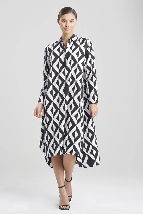 Maxi dresses with side slits for a touch of allure Maxi dresses with side slits for a touch of allure Sumi-Cotton Poplin Oversized Shirtdress