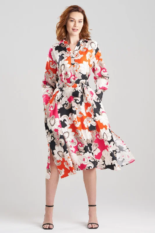 Maxi dresses with a keyhole back for a sexy detail Maxi dresses with a keyhole back for a sexy detail Cressida Printed Silk Twill Oversized Shirtdress
