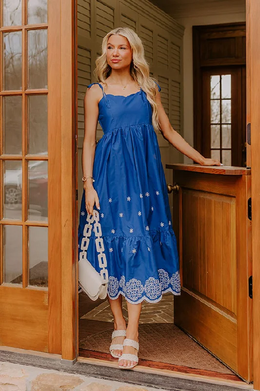 Midi dresses with abstract art prints for an artistic statement Tulum Cruise Embroidered Midi Dress Midi dresses with abstract art prints for an artistic statement Tulum Cruise Embroidered Midi Dress
