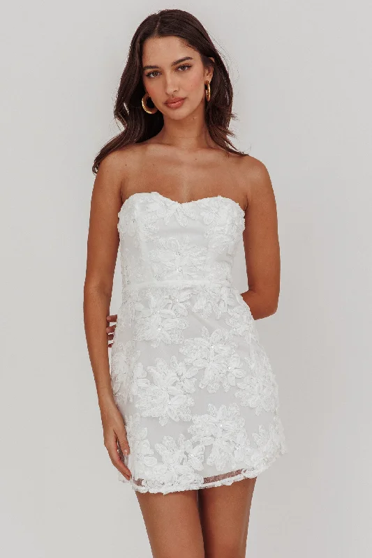 Mini dresses with off - the - shoulder styles In Paris Embellished Flower Mini Dress White Mini dresses with off - the - shoulder styles In Paris Embellished Flower Mini Dress White
