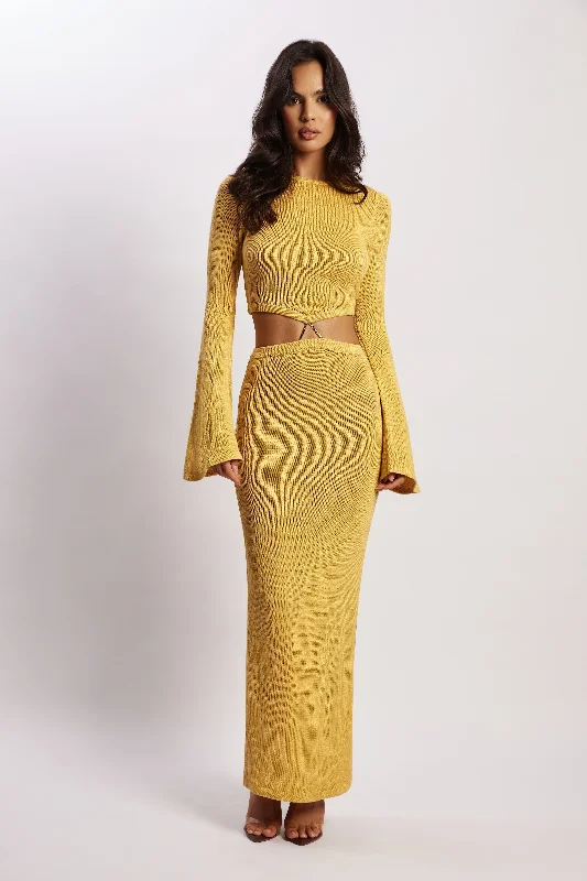 Midi dresses with off - the - shoulder necklines for a flirty look Anna Flare Sleeve Knit Dress - Yellow Midi dresses with off - the - shoulder necklines for a flirty look Anna Flare Sleeve Knit Dress - Yellow