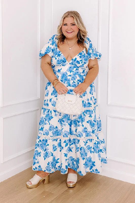 Midi dresses with pleated bodices for a classic and tailored look French Gardens Floral Midi Dress Curves Midi dresses with pleated bodices for a classic and tailored look French Gardens Floral Midi Dress Curves