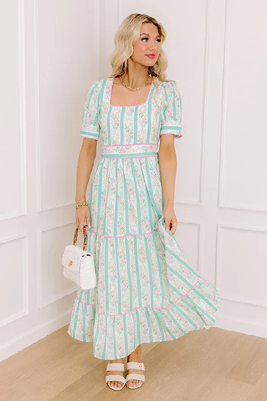 Midi dresses with patchwork patterns for a one - of - a - kind style Tea Party Ready Stripe Midi Dress Midi dresses with patchwork patterns for a one - of - a - kind style Tea Party Ready Stripe Midi Dress