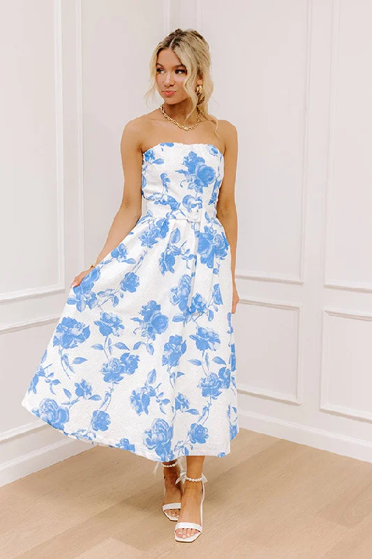 Midi dresses with button - front designs for a classic touch Garden Galore Floral Midi Dress Midi dresses with button - front designs for a classic touch Garden Galore Floral Midi Dress