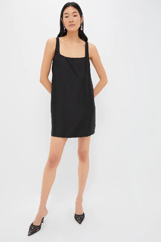 Midi dresses with patchwork patterns for a one - of - a - kind style Black Cassie Dress Midi dresses with patchwork patterns for a one - of - a - kind style Black Cassie Dress