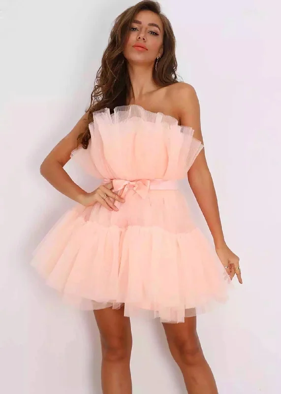 Mini dresses with spaghetti straps for a delicate look Lille Strapless Tulle Mini Dress - Lavender Mini dresses with spaghetti straps for a delicate look Lille Strapless Tulle Mini Dress - Lavender