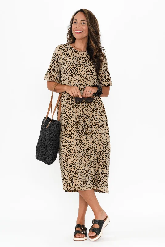 High - low midi dresses with geometric patterns for a modern party Bronte Brown Leopard Cotton Tee Dress High - low midi dresses with geometric patterns for a modern party Bronte Brown Leopard Cotton Tee Dress
