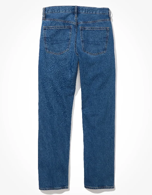 Light - wash women jeans for a fresh and summery appearanceAE x The Jeans Redesign '90s Straight Jean Light - wash women jeans for a fresh and summery appearanceAE x The Jeans Redesign '90s Straight Jean