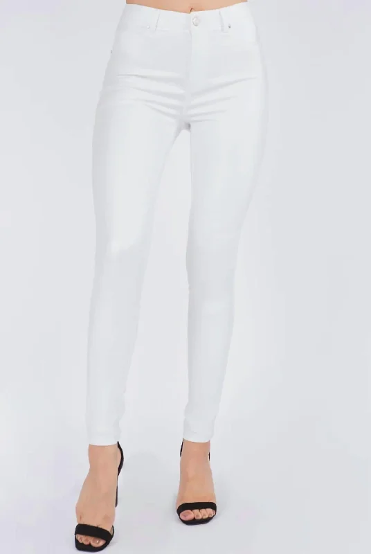 Plus - size women jeans for a comfortable and stylish fitCheri Coated Skinny Jeans In White Plus - size women jeans for a comfortable and stylish fitCheri Coated Skinny Jeans In White