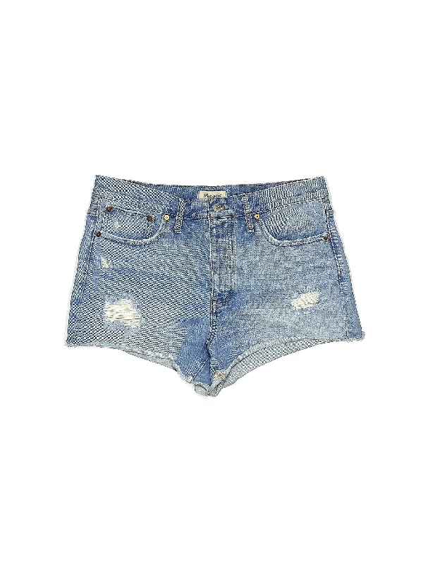 Plus Size Women's Stretch Denim Shorts with Belt Loops in Medium Wash for a Versatile FitHigh-Rise Denim Shorts in Light Wash