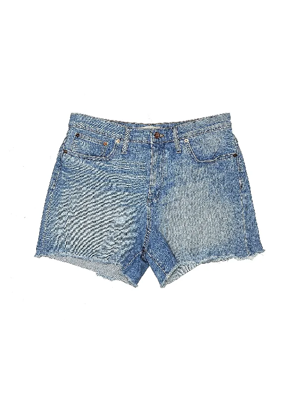 Women's Lace - Trimmed Shorts in White for a Romantic and Elegant OutfitHigh-Rise Denim Shorts in Medium Wash
