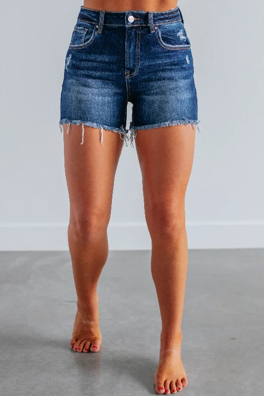 Women's Printed Animal Print Shorts in Brown and Black for a Bold and Fashion - Forward AppearanceLedger Risen Shorts - Dark Wash