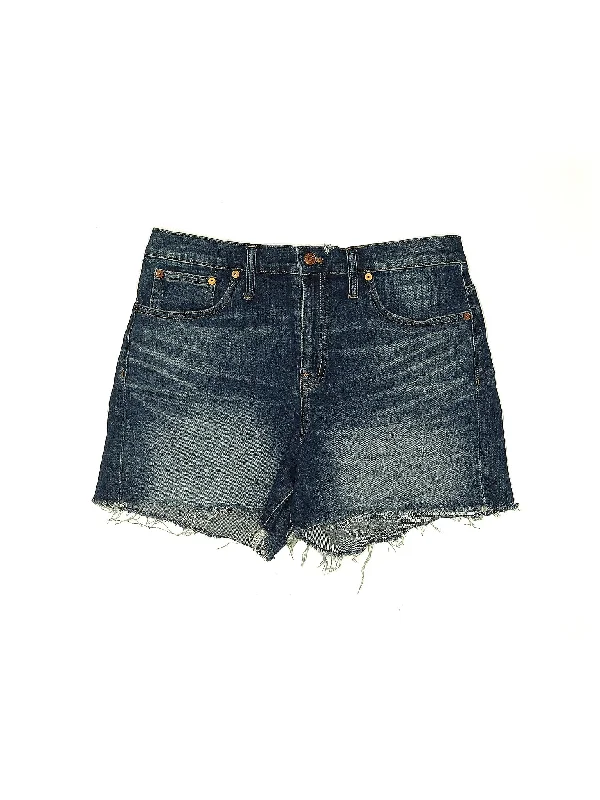 Plus Size Women's Denim Shorts with Embroidered Flowers in Light Blue for a Feminine TouchLow-Rise Denim Shorts in Medium Wash Plus Size Women's Denim Shorts with Embroidered Flowers in Light Blue for a Feminine TouchLow-Rise Denim Shorts in Medium Wash