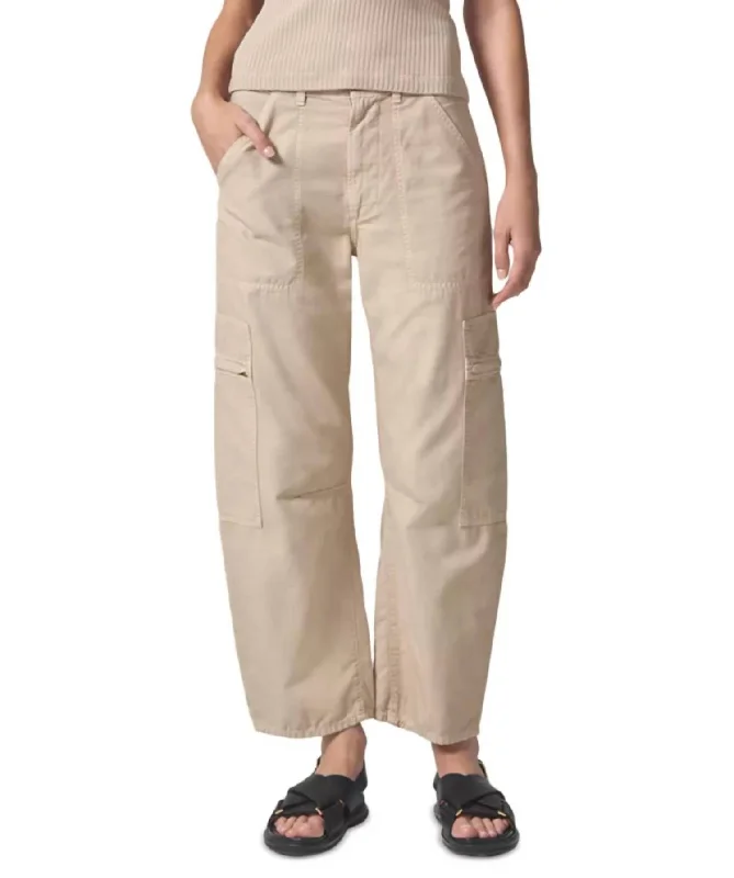 Embellished women jeans with studs or rhinestones for a glamorous touchMarcelle Low Slung Cargo Jeans In Taos Sand Embellished women jeans with studs or rhinestones for a glamorous touchMarcelle Low Slung Cargo Jeans In Taos Sand