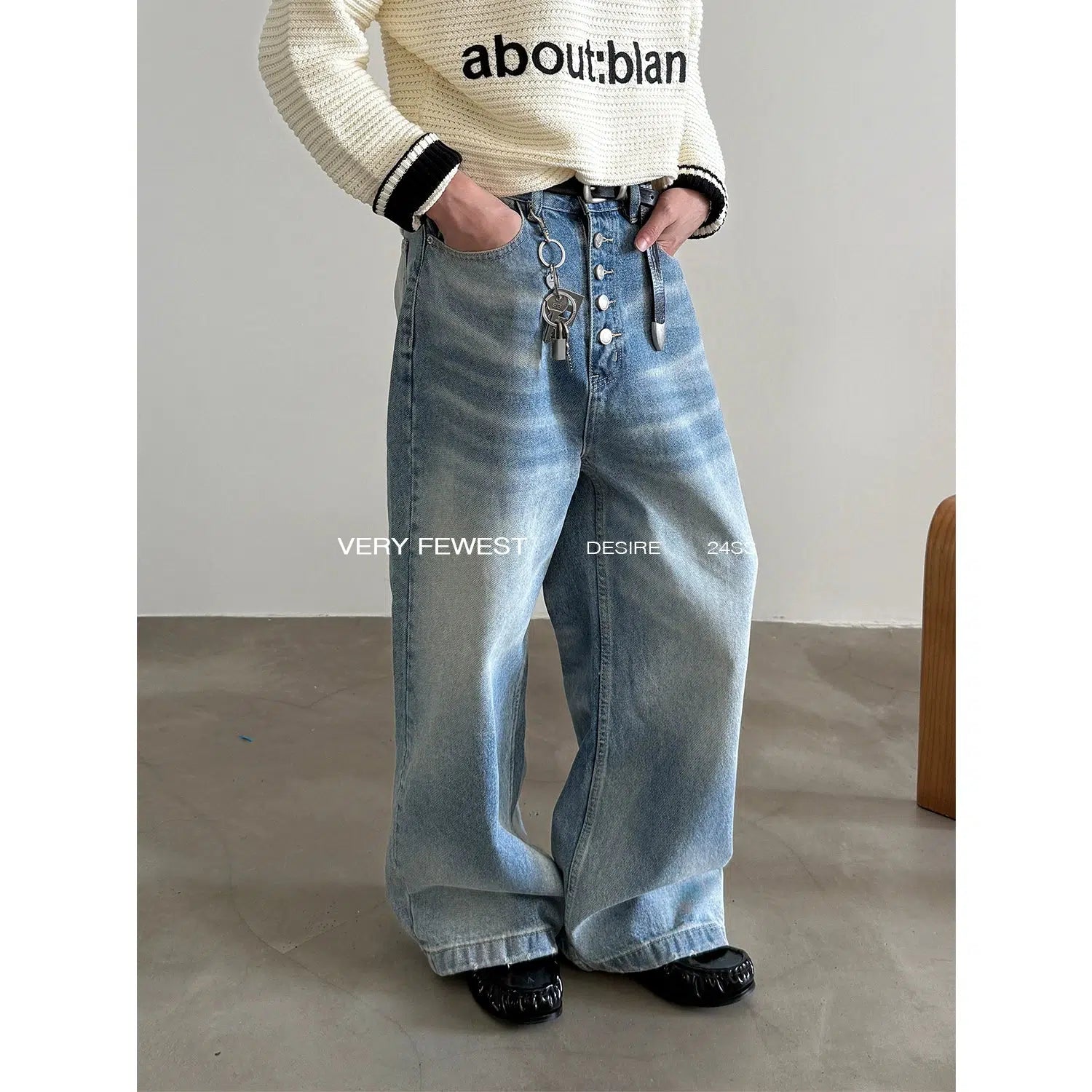 Bootcut women jeans to complement various shoe stylesWide-Leg High-Waist Button-Up Jeans
