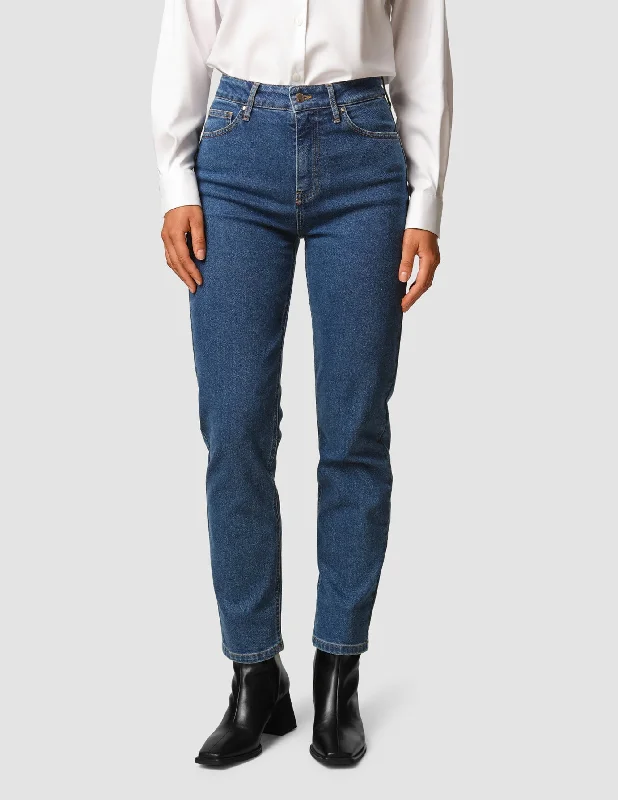Button - fly women jeans with a traditional touchJeans Tapered Medium Blue