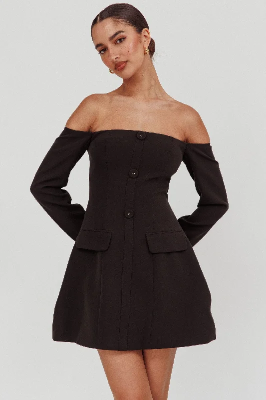 Mini Women Dress with a Short Hem for a Young and Trendy StyleCherry Wine Off Shoulder Mini Dress Black Mini Women Dress with a Short Hem for a Young and Trendy StyleCherry Wine Off Shoulder Mini Dress Black