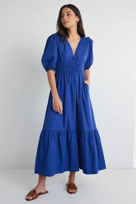 Mermaid - Style Women Dress with a Fitted Silhouette for Special OccasionsCirca Navy SS Deep V Midi Dress