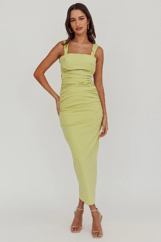 Halter Neck Women Dress to Show Off the Shoulders and NecklineDream Crush Lace-Up Back Maxi Dress Halter Neck Women Dress to Show Off the Shoulders and NecklineDream Crush Lace-Up Back Maxi Dress