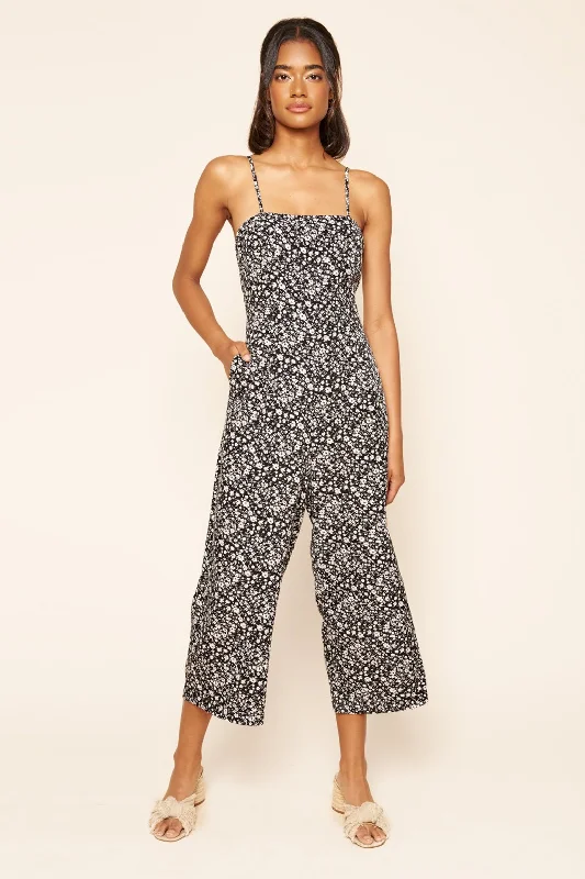 Women jumpsuits with side slits on the pants for a touch of allureFaithful To You Floral Jumpsuit Women jumpsuits with side slits on the pants for a touch of allureFaithful To You Floral Jumpsuit