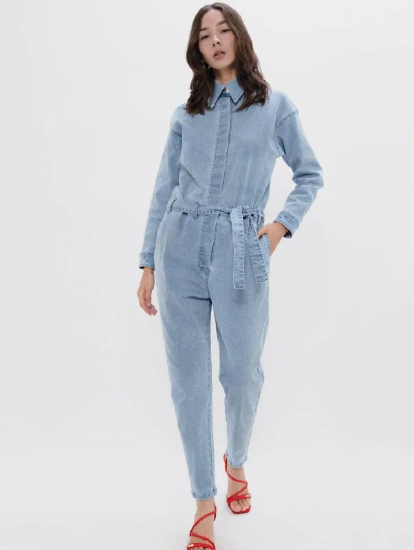 Denim women jumpsuits with ripped details for a casual - edgy lookSan Francisco Upcycled Denim Boilersuit | Sky Denim women jumpsuits with ripped details for a casual - edgy lookSan Francisco Upcycled Denim Boilersuit | Sky