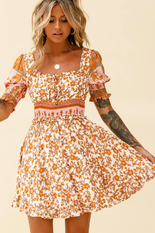 Wrap - Style Women Dress with Adjustable Fit for All Body TypesSummer In Paris Puff Sleeve Open Back Dress Floral Print White/Pink Wrap - Style Women Dress with Adjustable Fit for All Body TypesSummer In Paris Puff Sleeve Open Back Dress Floral Print White/Pink