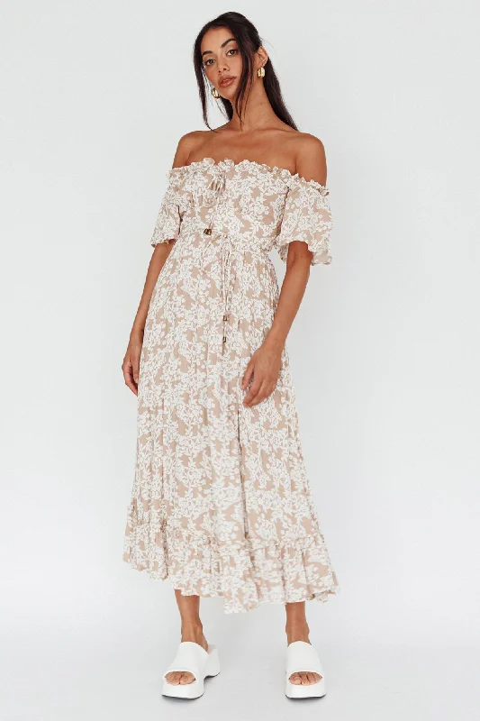 Plus Size Women Dress with a Flattering A - Line Cut for Comfort and StyleVoyager Off-Shoulder Bell Sleeve Midi Dress Floral Blush