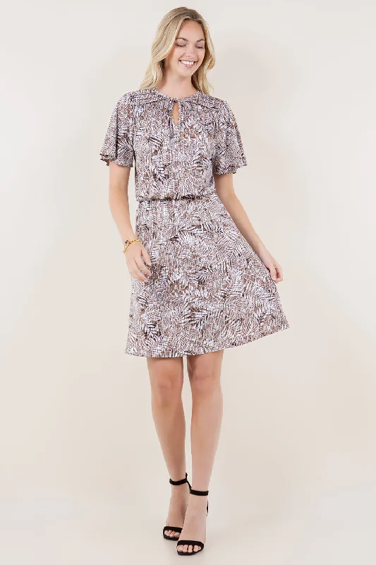Printed Abstract Women Dress for a Modern and Artistic Appeal Printed Abstract Women Dress for a Modern and Artistic Appeal FLUTTER S SLV NTCH TIED V- NK DRESS - D3597 Printed Abstract Women Dress for a Modern and Artistic Appeal Printed Abstract Women Dress for a Modern and Artistic Appeal FLUTTER S SLV NTCH TIED V- NK DRESS - D3597