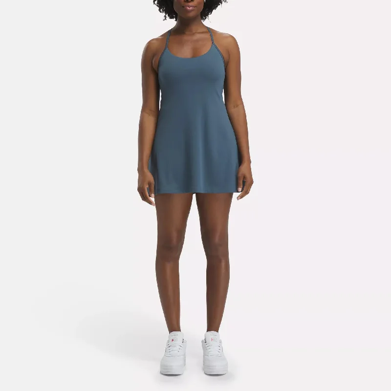 Halter Neck Women Dress to Show Off the Shoulders and Neckline Halter Neck Women Dress to Show Off the Shoulders and Neckline Lux Strappy Dress