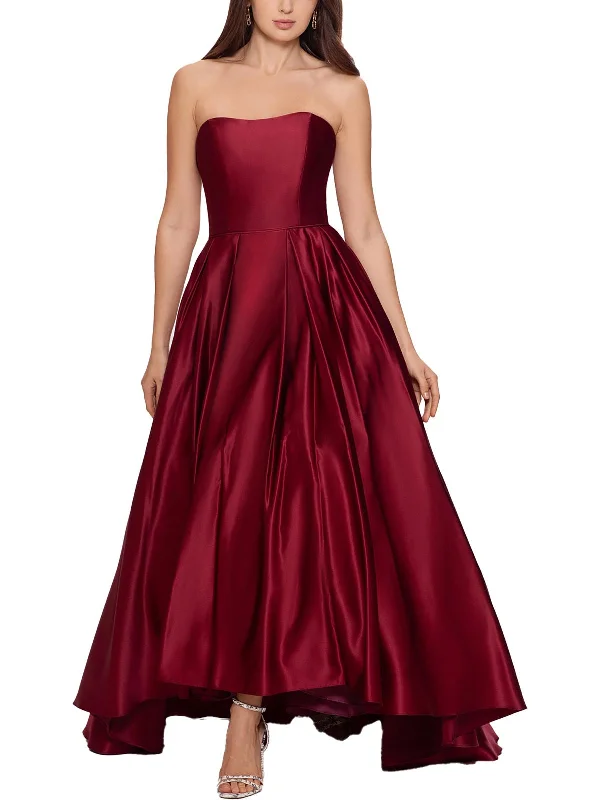 Printed Abstract Women Dress for a Modern and Artistic Appeal Printed Abstract Women Dress for a Modern and Artistic Appeal Petites Womens Pleated Maxi Evening Dress