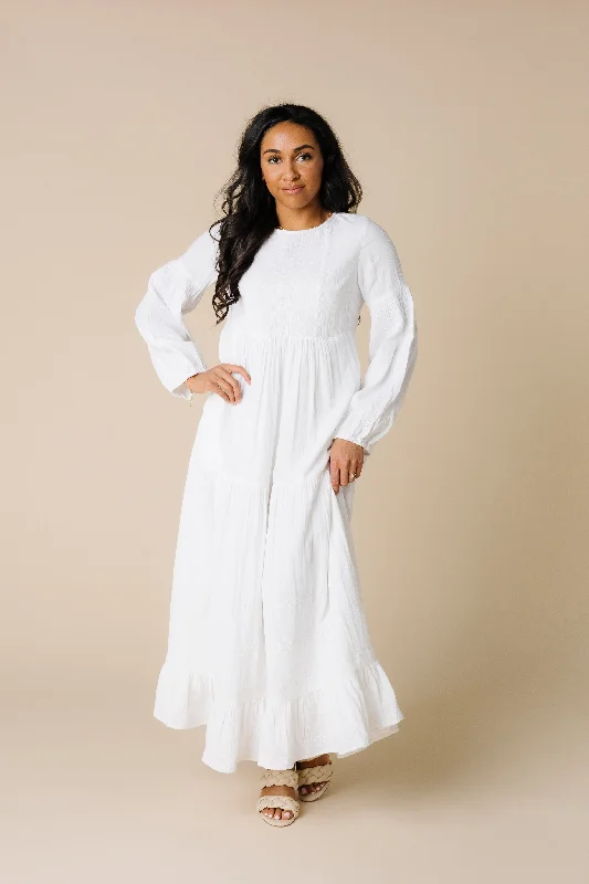 Midi dresses with denim fabric for a casual yet stylish day outCitrus Miranda Embroidered White Dress Midi dresses with denim fabric for a casual yet stylish day outCitrus Miranda Embroidered White Dress