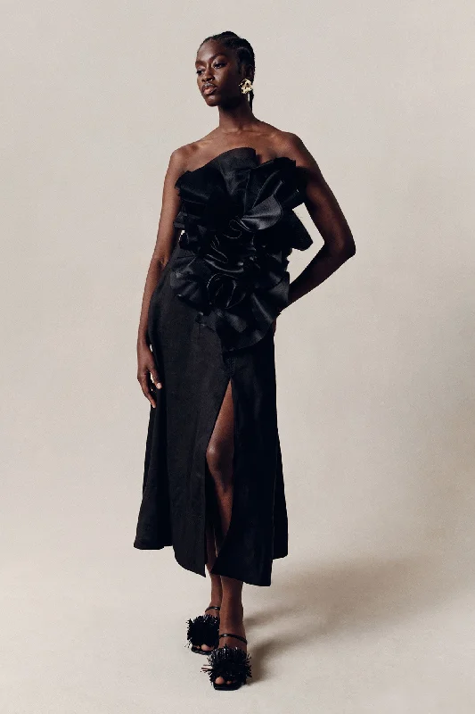 Midi dresses with V - necklines for a flattering and elongating effectEnergy Midi Dress Midi dresses with V - necklines for a flattering and elongating effectEnergy Midi Dress