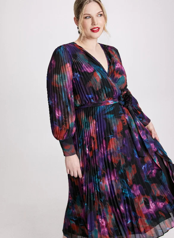 Midi dresses with denim fabric for a casual yet stylish day outJoseph Ribkoff - Floral Plissé Midi Dress Midi dresses with denim fabric for a casual yet stylish day outJoseph Ribkoff - Floral Plissé Midi Dress