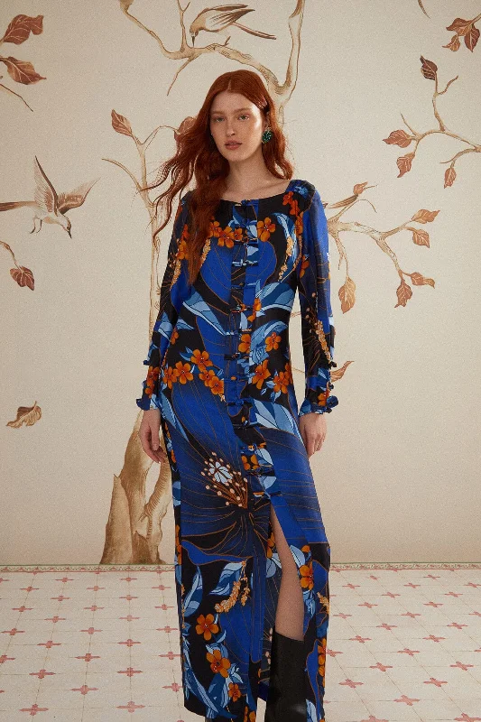 Midi dresses with keyhole backs for a flirty and unexpected detailBlack Pietra Floral LENZING™ ECOVERO™ Viscose Midi Dress Midi dresses with keyhole backs for a flirty and unexpected detailBlack Pietra Floral LENZING™ ECOVERO™ Viscose Midi Dress