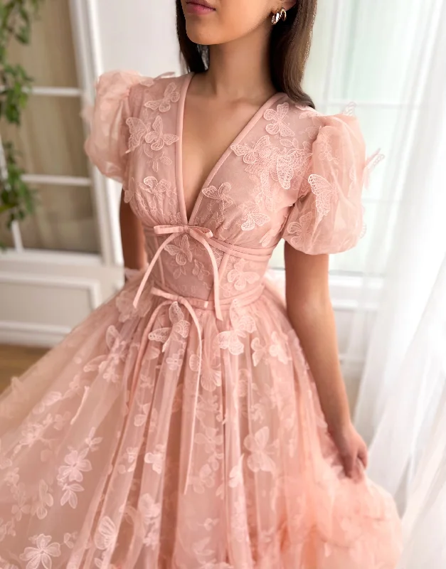 Maxi - inspired midi dresses with flowing fabrics for a beachy vibeRosette Papillon Midi Dress Maxi - inspired midi dresses with flowing fabrics for a beachy vibeRosette Papillon Midi Dress