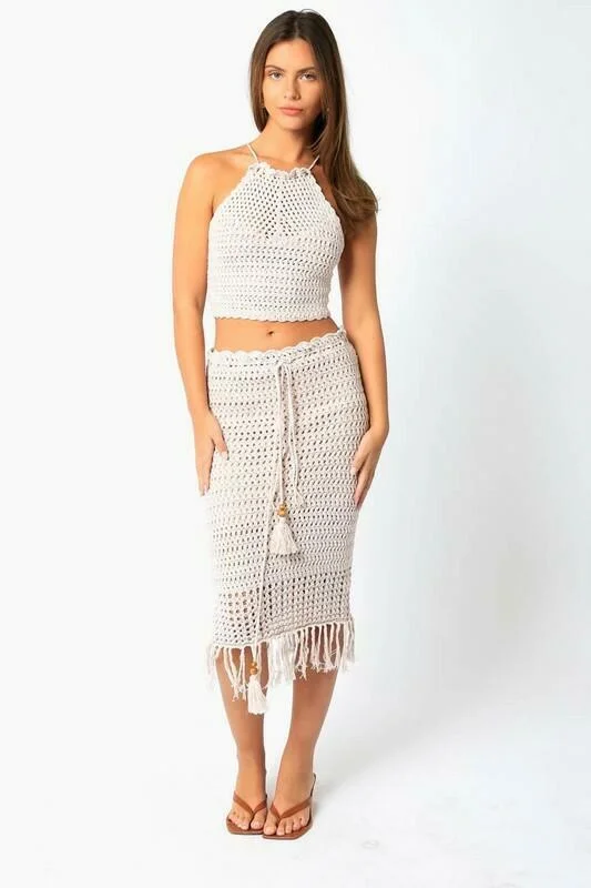 Plaid midi dresses for a fall - themed family gatheringSalty Sun Blush Knit Halter Lace-Up Midi Dress Set Plaid midi dresses for a fall - themed family gatheringSalty Sun Blush Knit Halter Lace-Up Midi Dress Set
