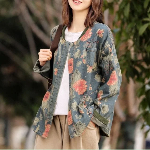Denim Top with a Belted Waist for a Defined SilhouetteAshra Washed Denim Jacket