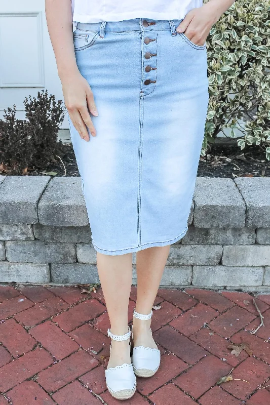 Denim skirts with denim jackets for a double - denim outfitFLASH SALE * Bella Light Wash Denim Skirt Denim skirts with denim jackets for a double - denim outfitFLASH SALE * Bella Light Wash Denim Skirt
