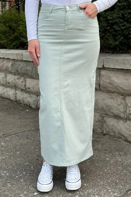 Denim skirts with graphic tees for a fun outfitTaylee Denim Maxi Skirt in Sage (FINAL SALE) Denim skirts with graphic tees for a fun outfitTaylee Denim Maxi Skirt in Sage (FINAL SALE)