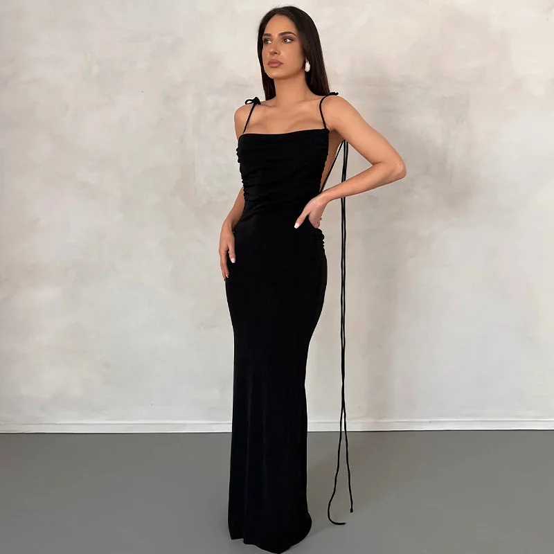 Maxi dresses with thin spaghetti straps for a delicate and feminine feelLygens 11184 Ruched Halter Backless Elegant Velvet Maxi Women'S Dresses 2023 New Fashion Party Club American Clothing Wholesale Maxi dresses with thin spaghetti straps for a delicate and feminine feelLygens 11184 Ruched Halter Backless Elegant Velvet Maxi Women'S Dresses 2023 New Fashion Party Club American Clothing Wholesale