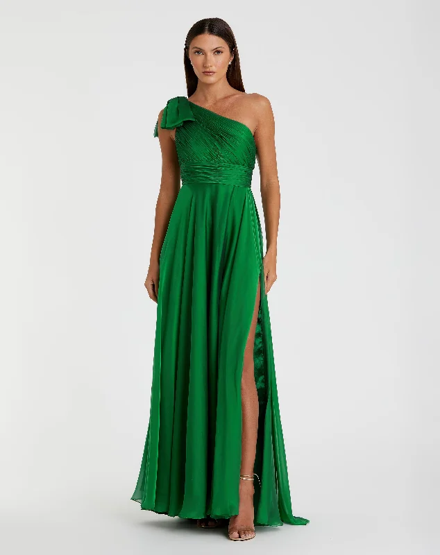 Maxi dresses with balloon sleeves for a vintage - inspired stylePleated One Shoulder Chiffon Gown Maxi dresses with balloon sleeves for a vintage - inspired stylePleated One Shoulder Chiffon Gown
