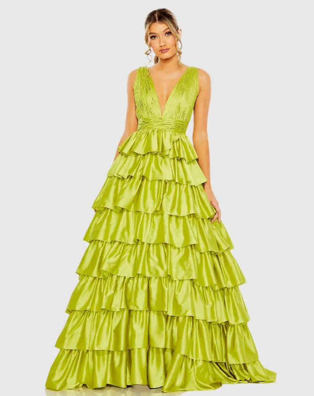 Denim maxi dresses with frayed hems for a casual lookRuffle Tiered Pleated Sleeveless V Neck Gown Denim maxi dresses with frayed hems for a casual lookRuffle Tiered Pleated Sleeveless V Neck Gown
