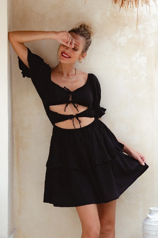 Mini dresses with puff sleeves for a vintage lookChantelle Ruffled Linen Mini Dress (Sale) Mini dresses with puff sleeves for a vintage lookChantelle Ruffled Linen Mini Dress (Sale)