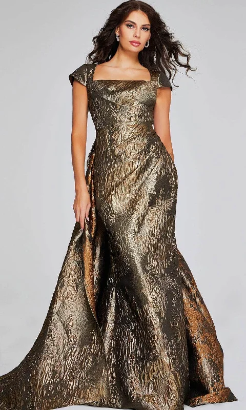 Bow - backed wedding guest dresses in silk for a luxurious feelJovani 40295 - Square Neck Gold Textured Evening Gown Bow - backed wedding guest dresses in silk for a luxurious feelJovani 40295 - Square Neck Gold Textured Evening Gown