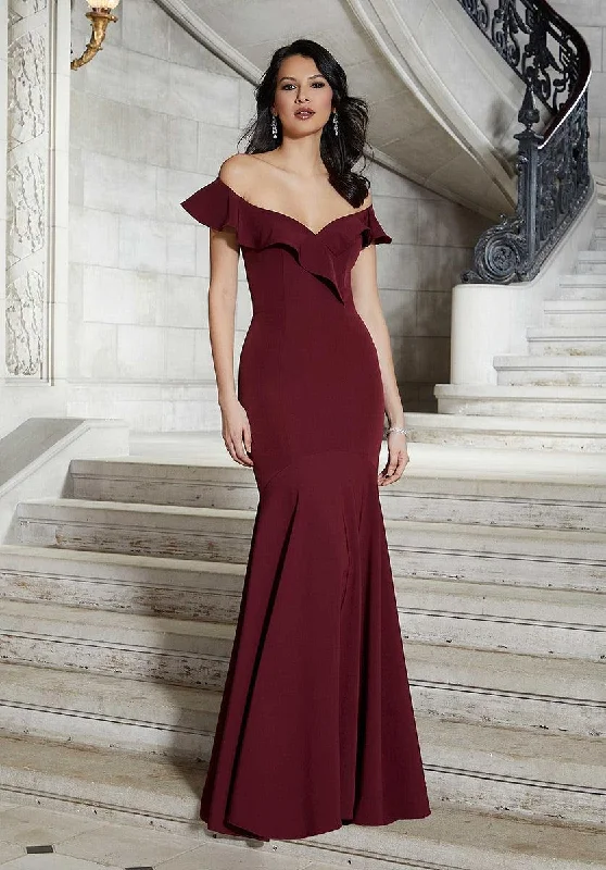 Wedding guest dresses with belted waists and knee - length skirtsMGNY Madeline Gardner New York 72632 Long Formal Dress Wedding guest dresses with belted waists and knee - length skirtsMGNY Madeline Gardner New York 72632 Long Formal Dress