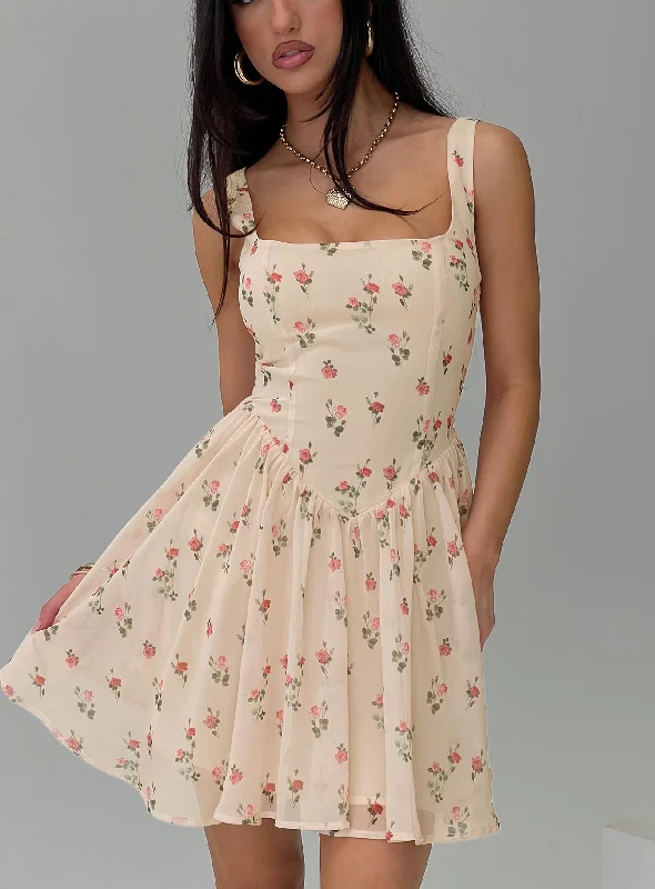 Printed mini dresses for a casual day outStraplie Mini Dress Cream Floral