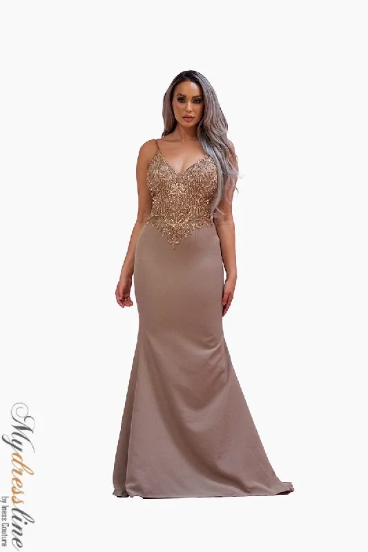 Strapless formal dresses with tulle skirts for a classic prom lookChic and Holland BM1854 Strapless formal dresses with tulle skirts for a classic prom lookChic and Holland BM1854