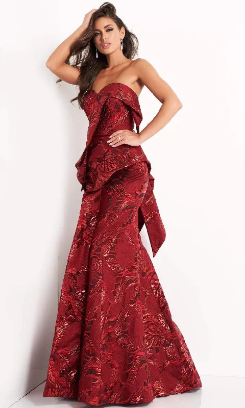 Prom dresses with cold - shoulder cutouts and satin bows for a trendy lookJovani - 05020 Strapless Sweetheart Mermaid Dress Prom dresses with cold - shoulder cutouts and satin bows for a trendy lookJovani - 05020 Strapless Sweetheart Mermaid Dress