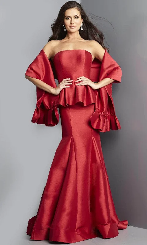 Mermaid - cut formal dresses in satin for a glamorous prom nightJovani 22584 - Strapless Trumpet Evening Gown Mermaid - cut formal dresses in satin for a glamorous prom nightJovani 22584 - Strapless Trumpet Evening Gown